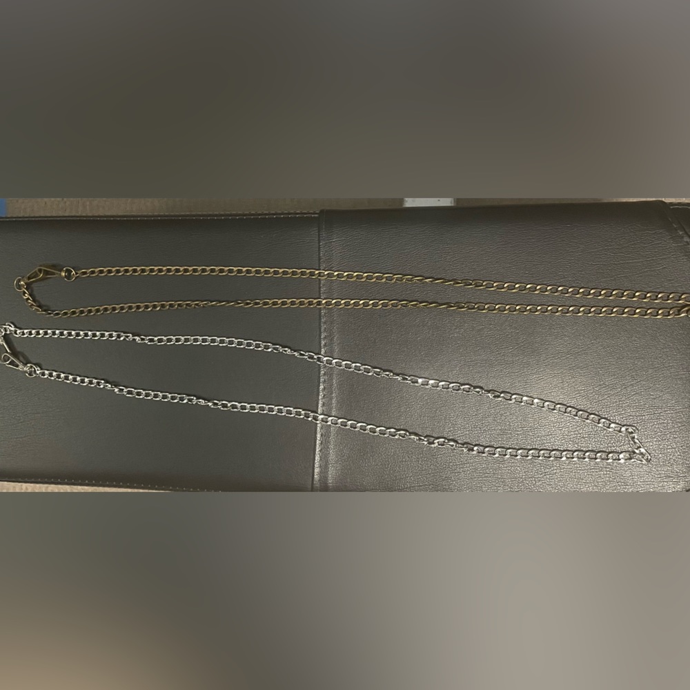 Silver or bronze purse chain